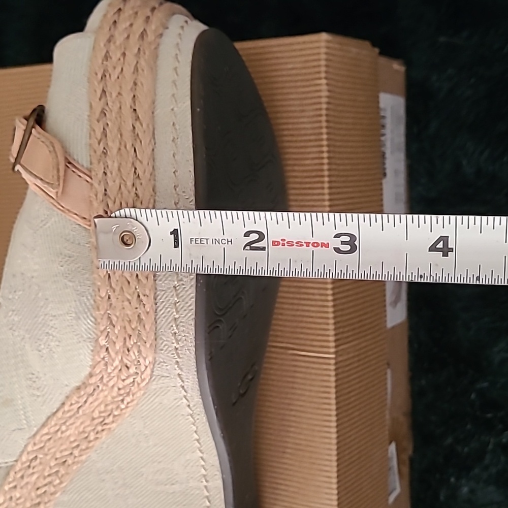 Shoes - Picture 6 of 6